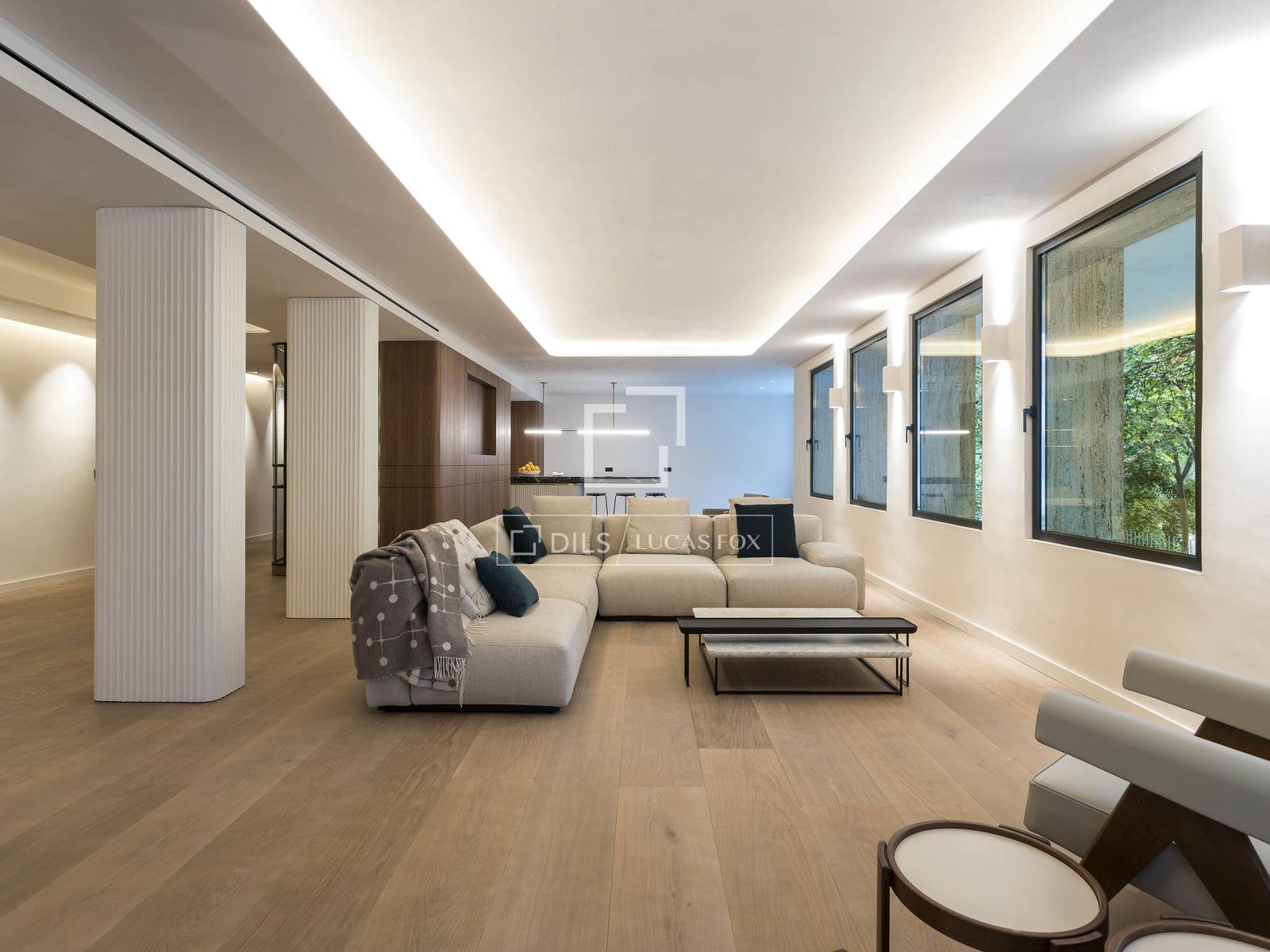 Huoneisto Barcelona, Espanja 5 makuuhuonetta, 427 m2 No. 150202