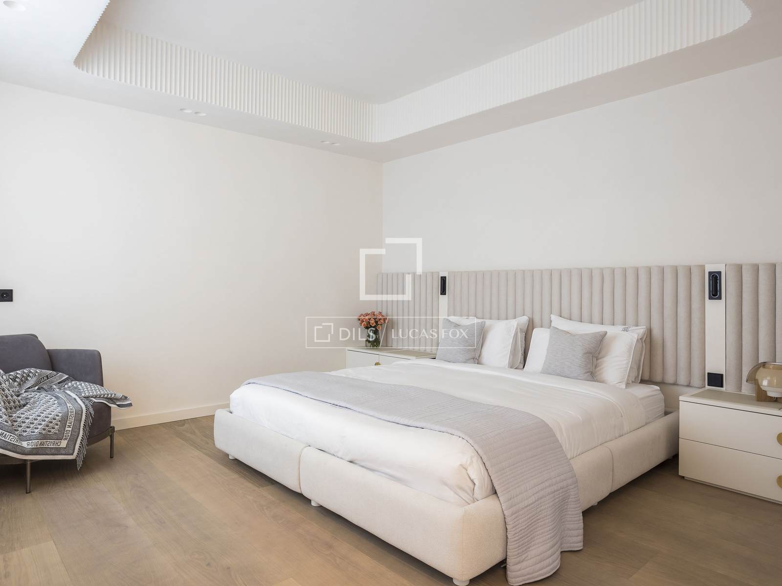 Huoneisto Barcelona, Espanja 5 makuuhuonetta, 427 m2 No. 150202