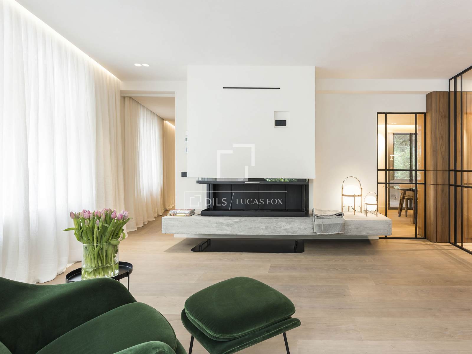 Huoneisto Barcelona, Espanja 5 makuuhuonetta, 427 m2 No. 150202