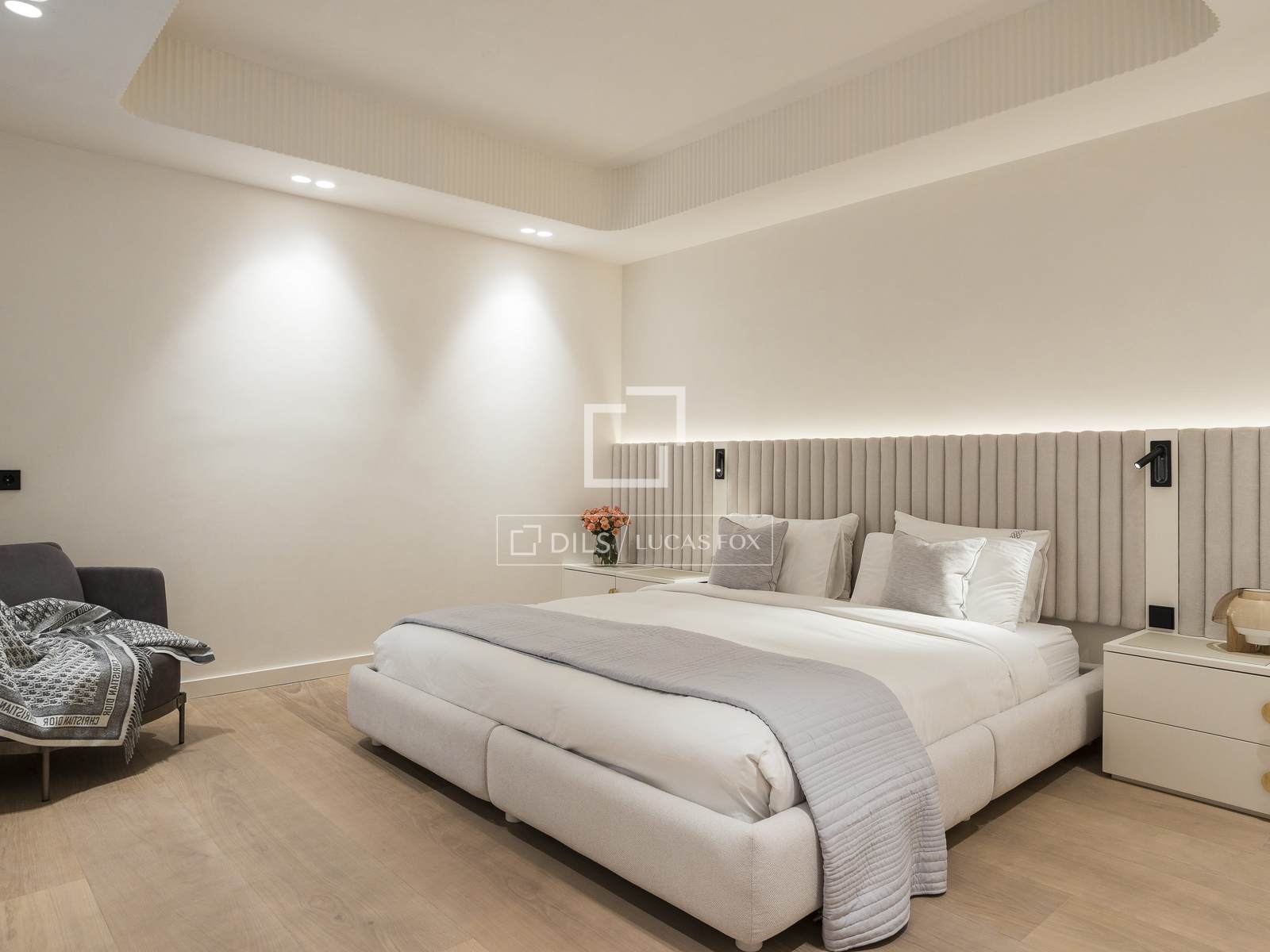 Huoneisto Barcelona, Espanja 5 makuuhuonetta, 427 m2 No. 150202