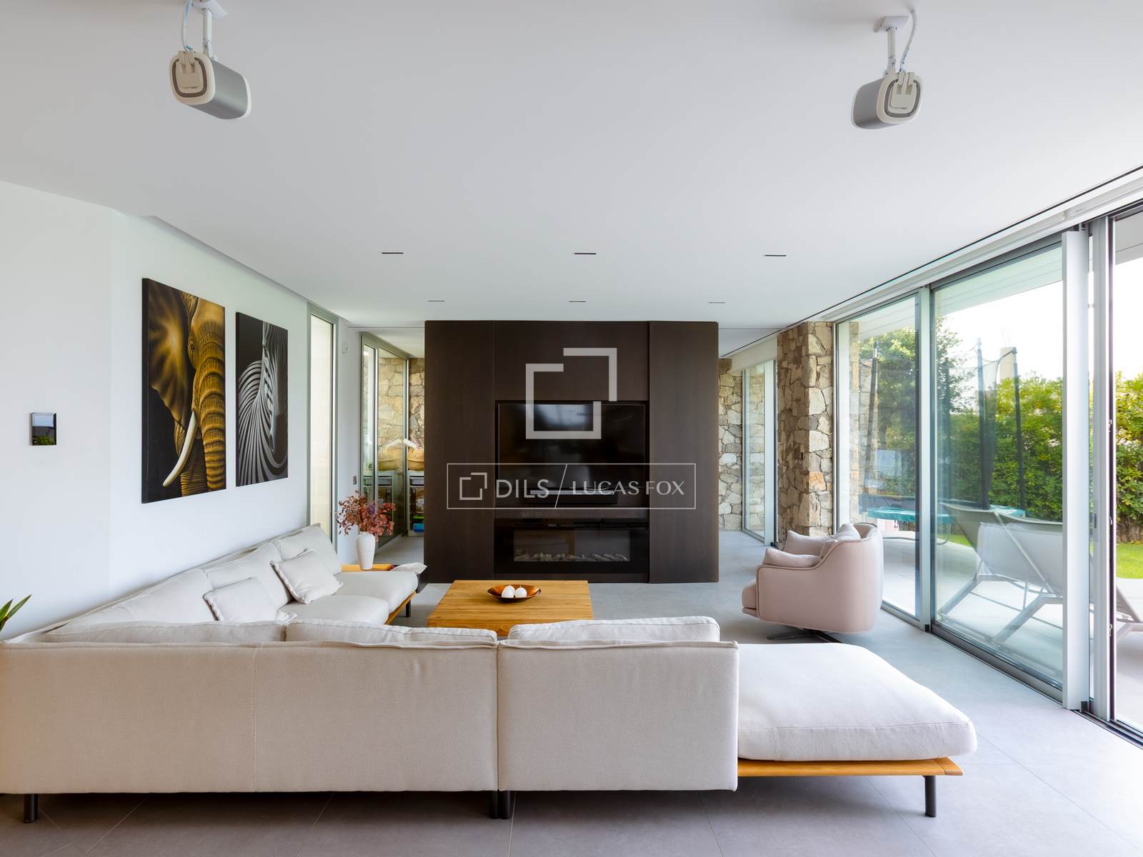 Villa in Teia, Barcelona, Spain 4 bedrooms, 494 sq.m. No. 150205