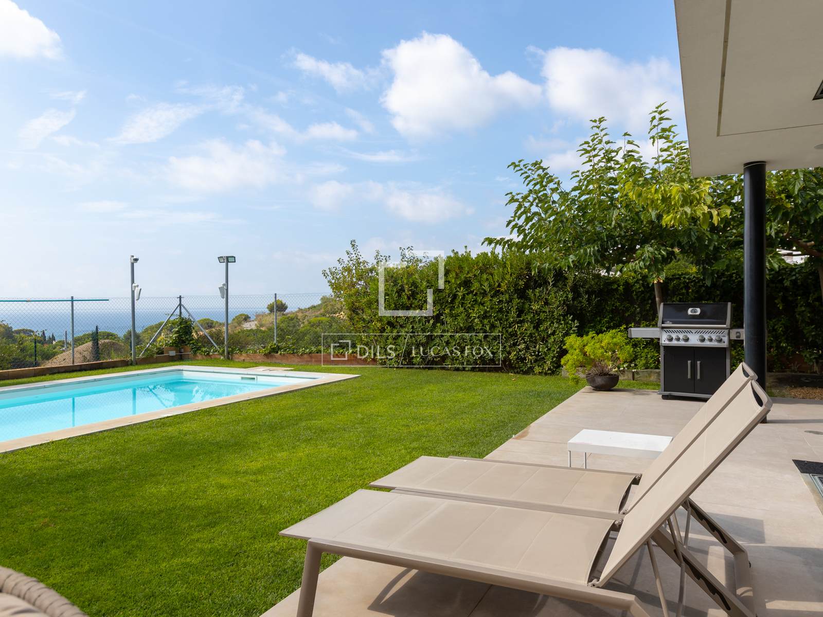 Villa in Teia, Barcelona, Spain 4 bedrooms, 494 sq.m. No. 150205