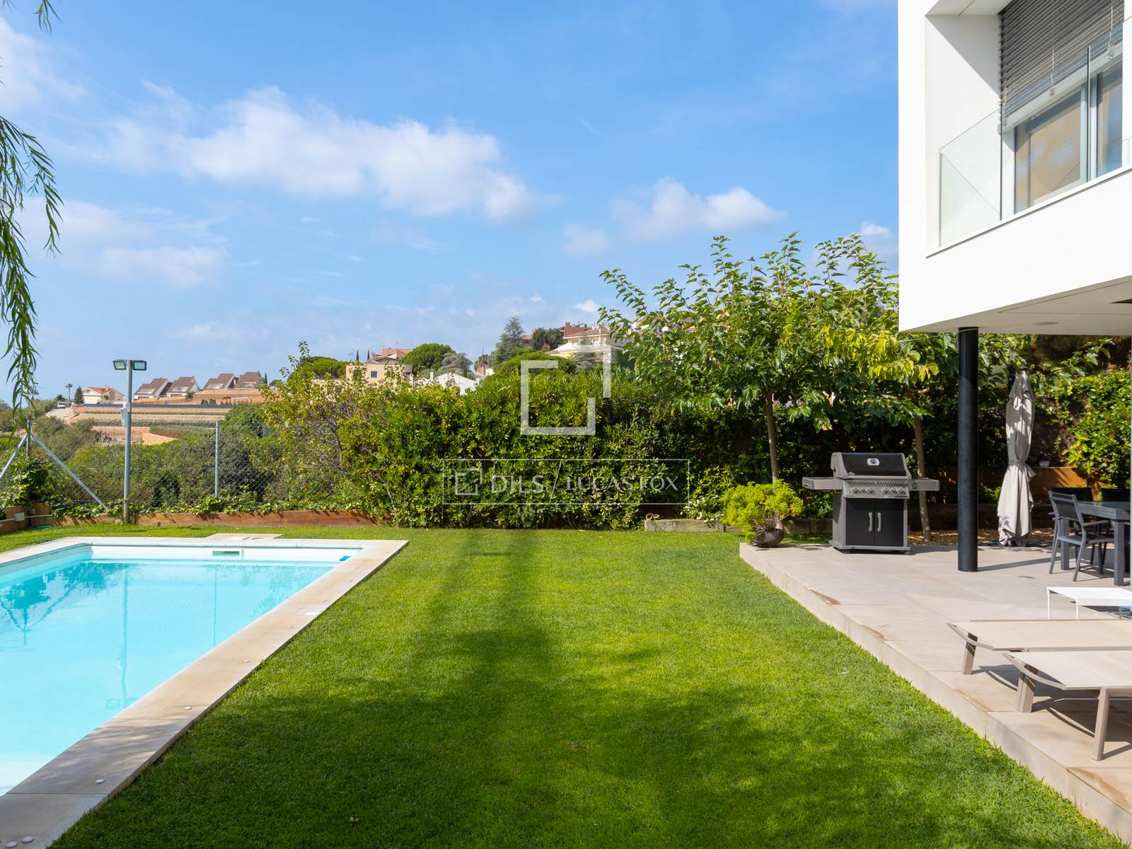 Villa in Teia, Barcelona, Spain 4 bedrooms, 494 sq.m. No. 150205
