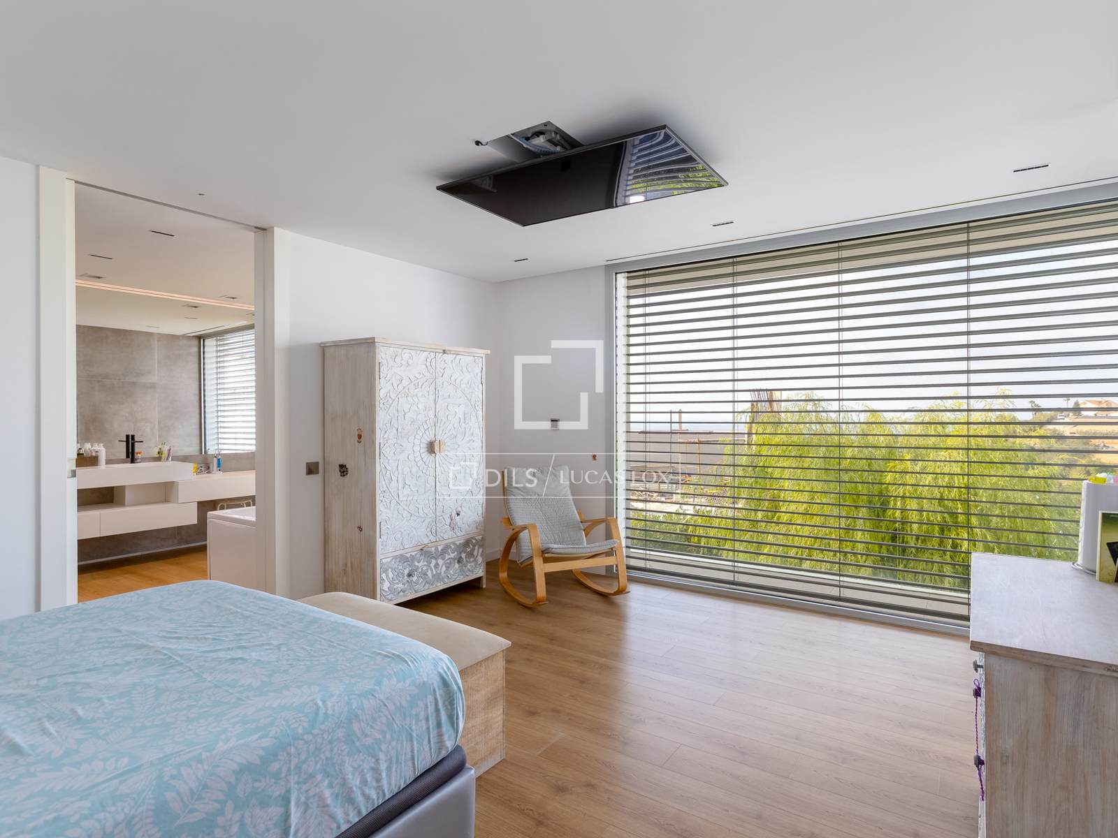 Villa in Teia, Barcelona, Spain 4 bedrooms, 494 sq.m. No. 150205