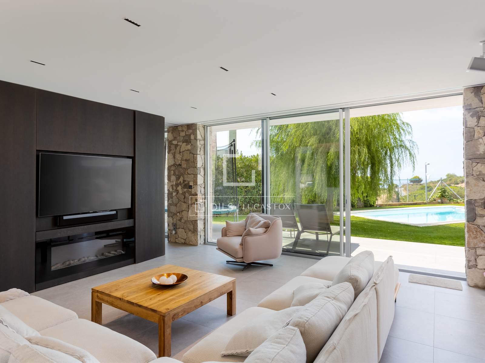 Villa in Teia, Barcelona, Spain 4 bedrooms, 494 sq.m. No. 150205