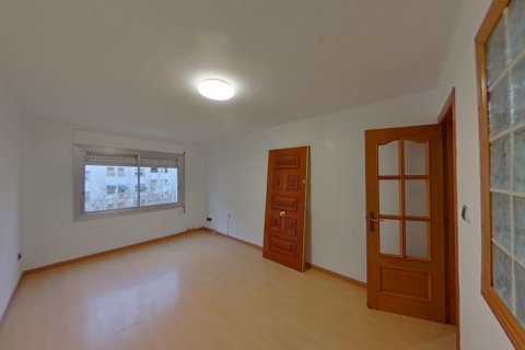 Apartment in Ripollet, Barcelona, Spain 3 bedrooms, 67 sq.m. No. 196040