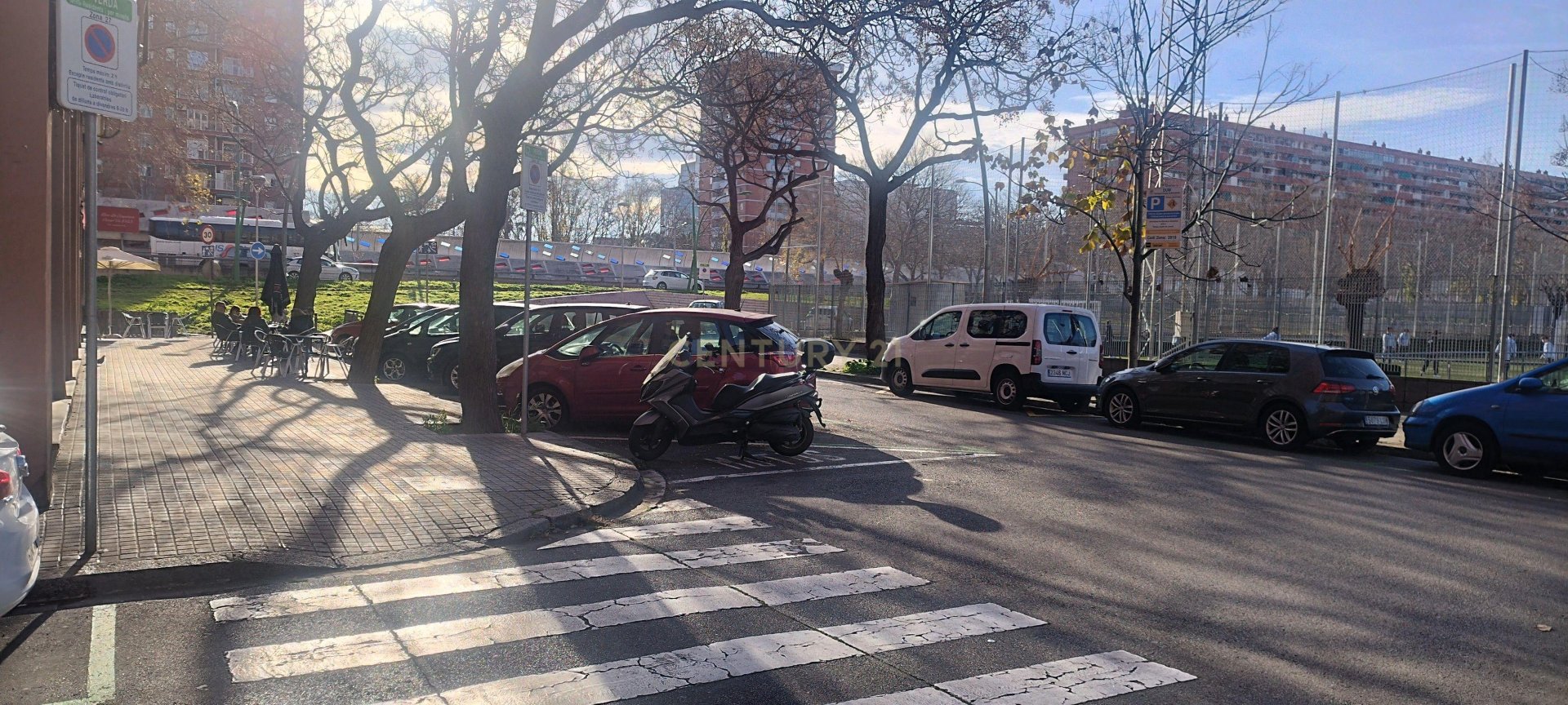 Parking in Barcelona, Spain 12 sq.m. No. 191216