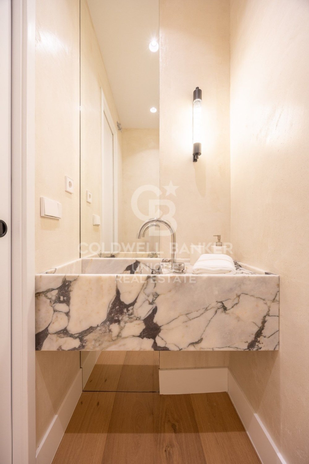 Apartment in Madrid, Spain 3 bedrooms, 153 sq.m. No. 160000