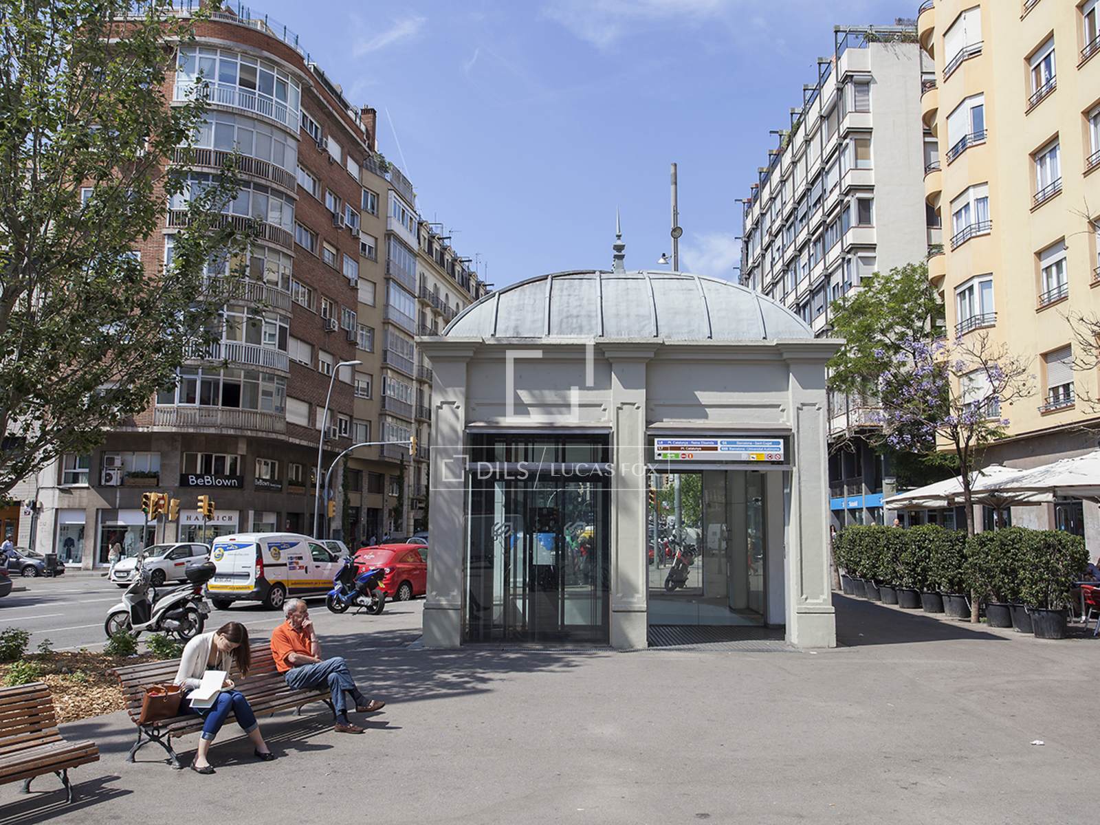 Квартира в Барселона, Испания 4 спальни, 252м2 №193664