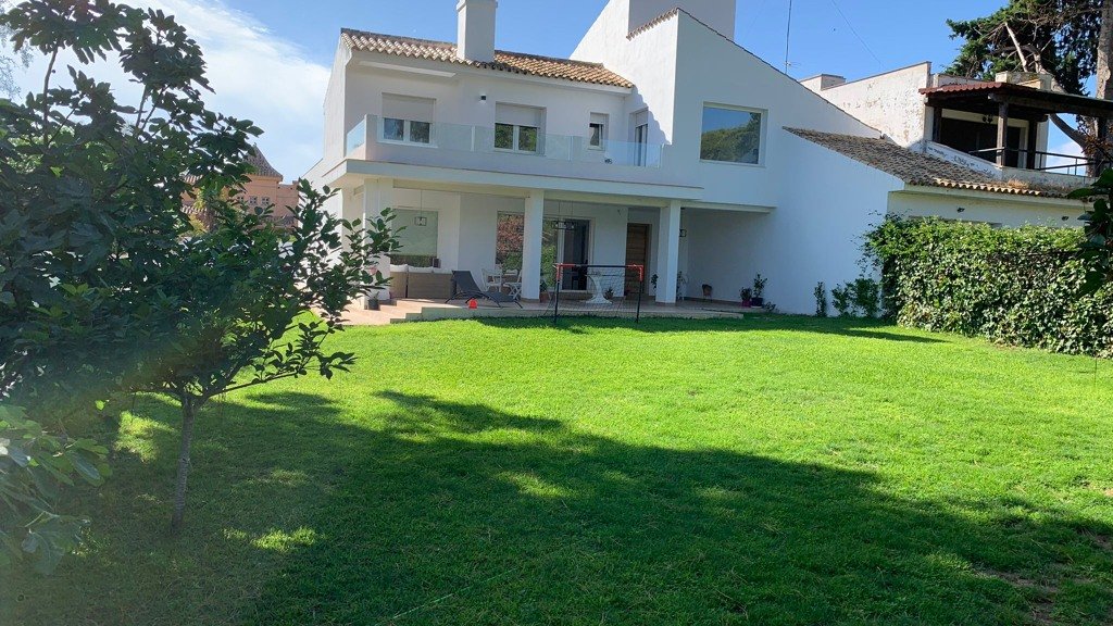 Townhouse à El Puerto de Santa Maria, Cadiz, Espagne 4 chambres, 270 m2 No. 147699