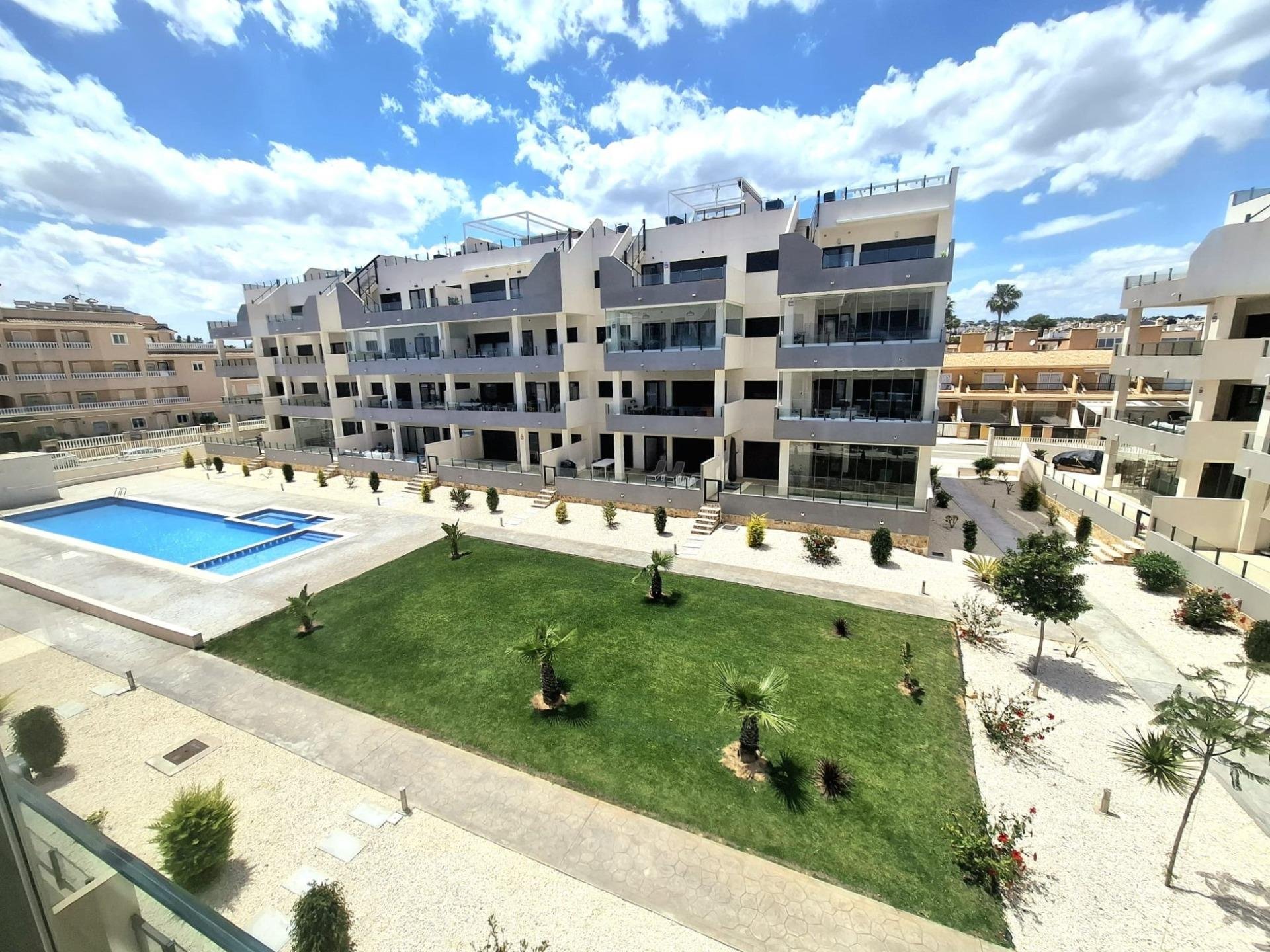 Apartamento en Villamartin, Alicante, España 3 dormitorios, 107 m2 No. 189790