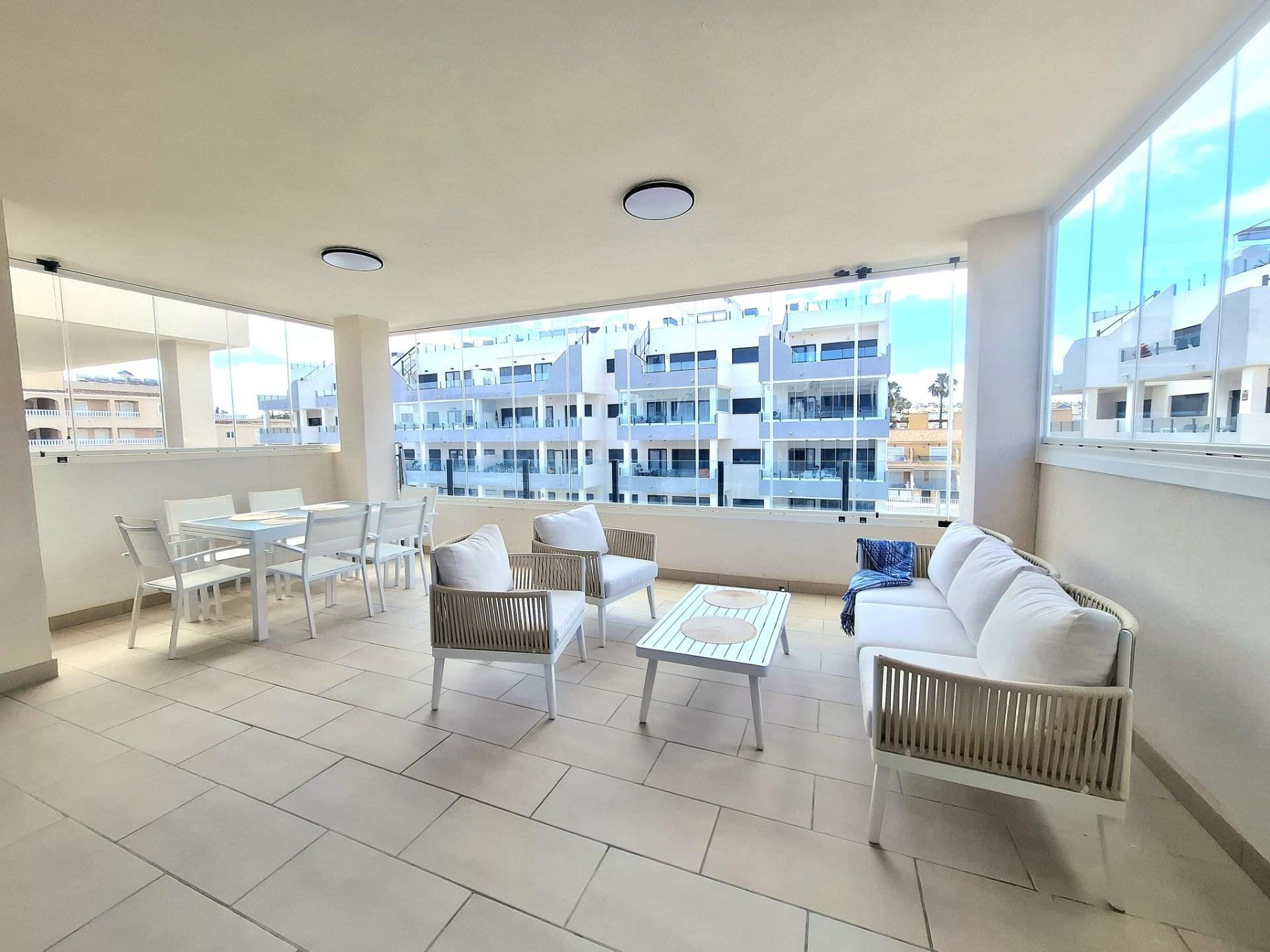 Apartamento en Villamartin, Alicante, España 3 dormitorios, 107 m2 No. 189790