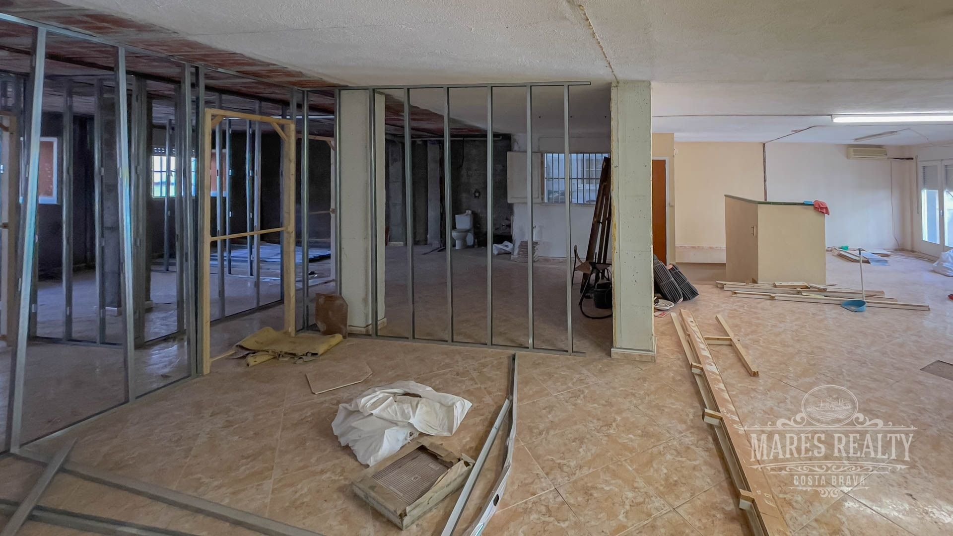 Gewerbeimmobilien in Lloret de Mar, Girona, Spanien 500 m2 Nr. 94139