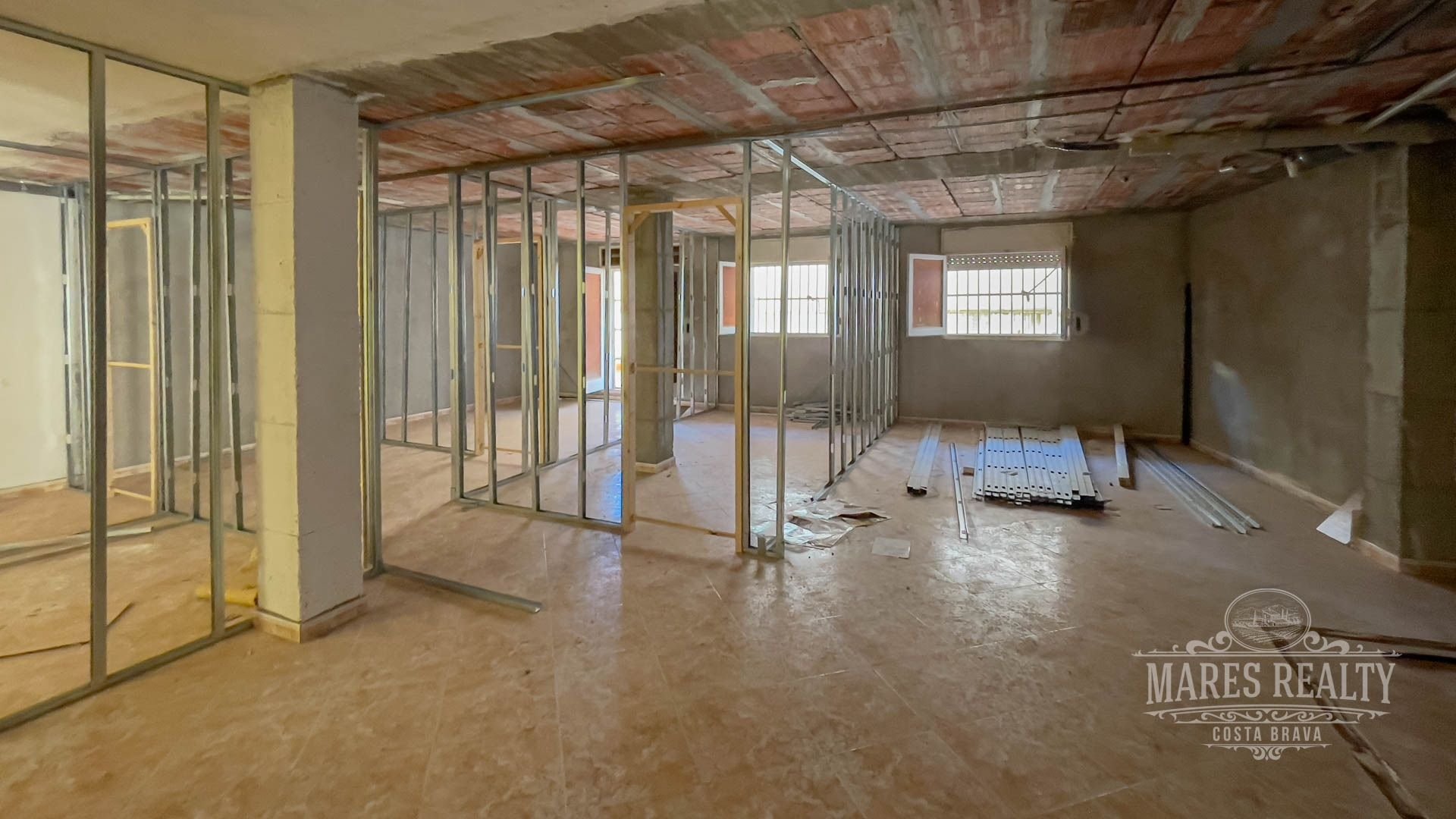 Gewerbeimmobilien in Lloret de Mar, Girona, Spanien 500 m2 Nr. 94139