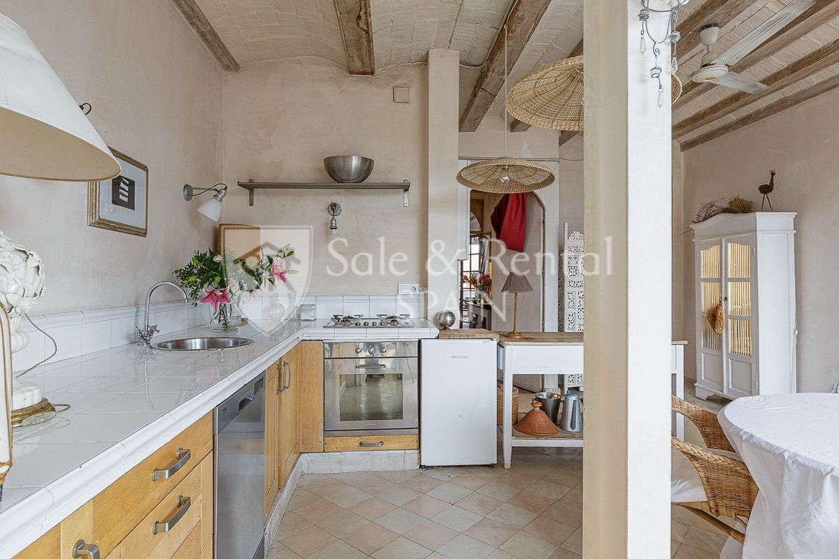 Apartamento en Barcelona, España 3 dormitorios, 211 m2 No. 166415