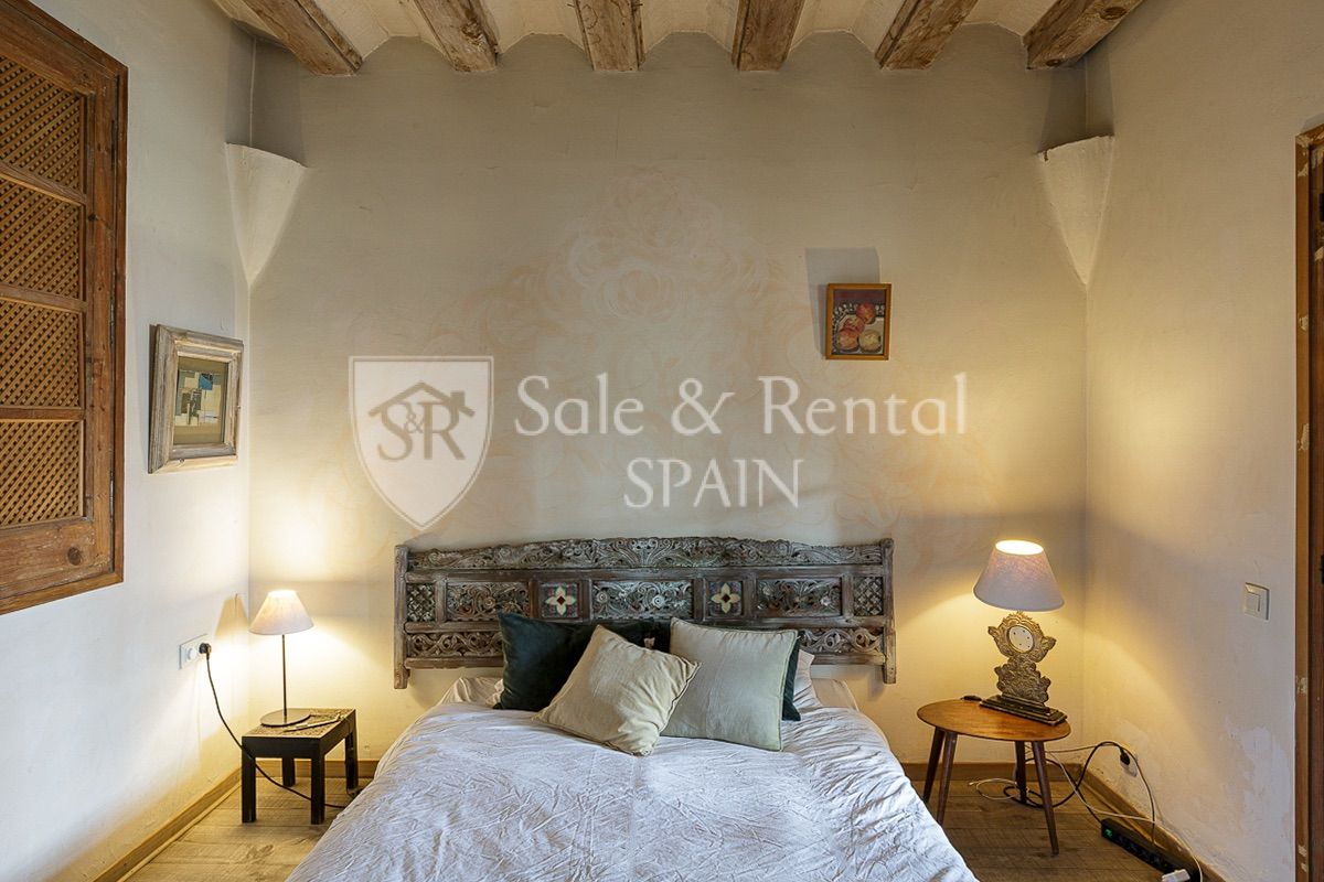Apartamento en Barcelona, España 3 dormitorios, 211 m2 No. 166415