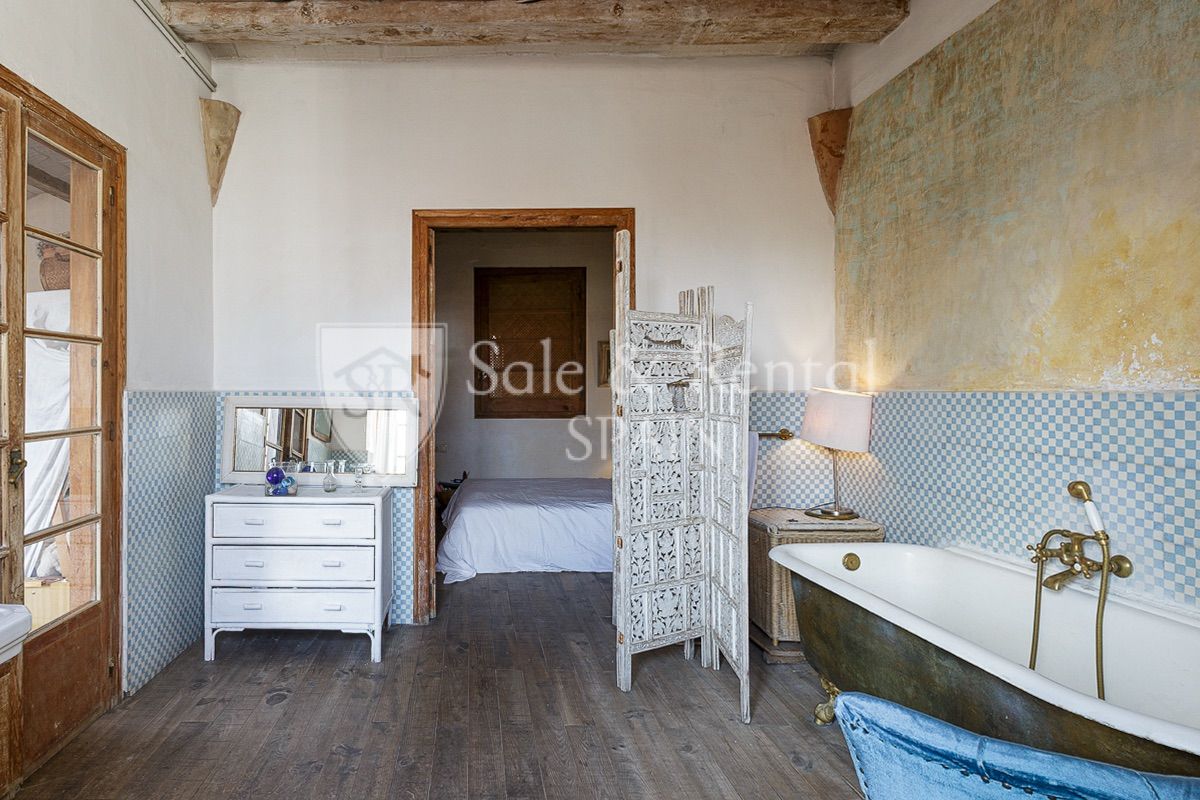 Apartamento en Barcelona, España 3 dormitorios, 211 m2 No. 166415