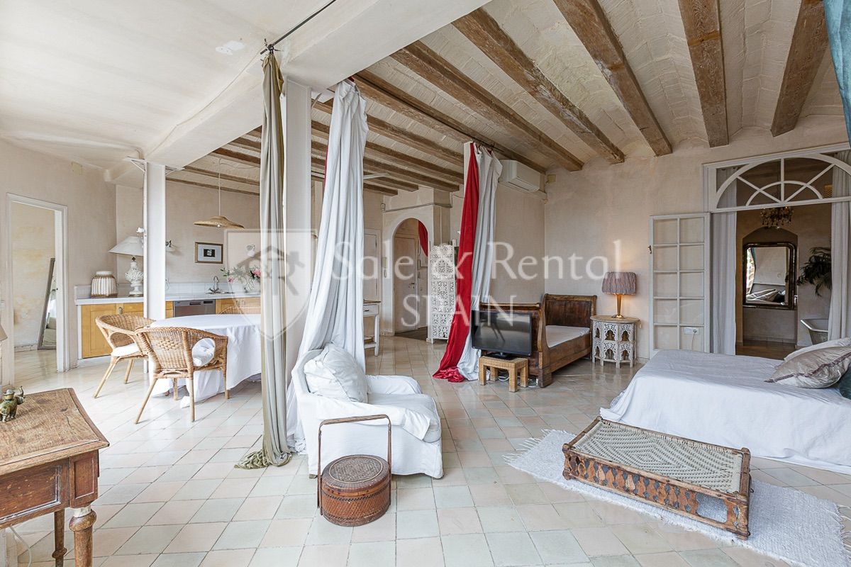 Apartamento en Barcelona, España 3 dormitorios, 211 m2 No. 166415