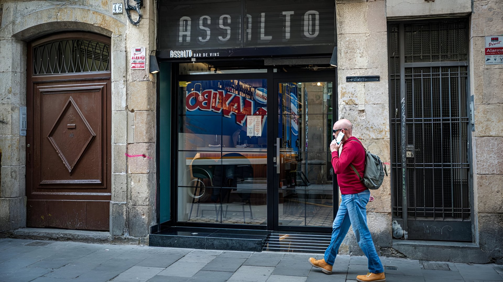 Commercial property à Barcelona, Espagne 156 m2 No. 141206