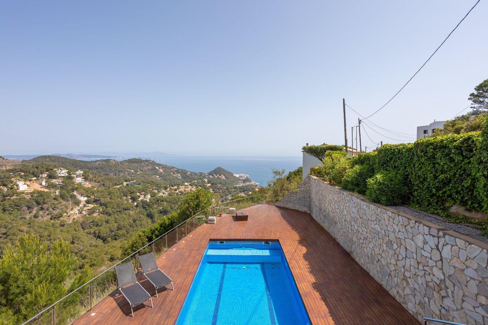Hus i Begur, Girona, Spanien 4 sovrum,  Nr. 141200