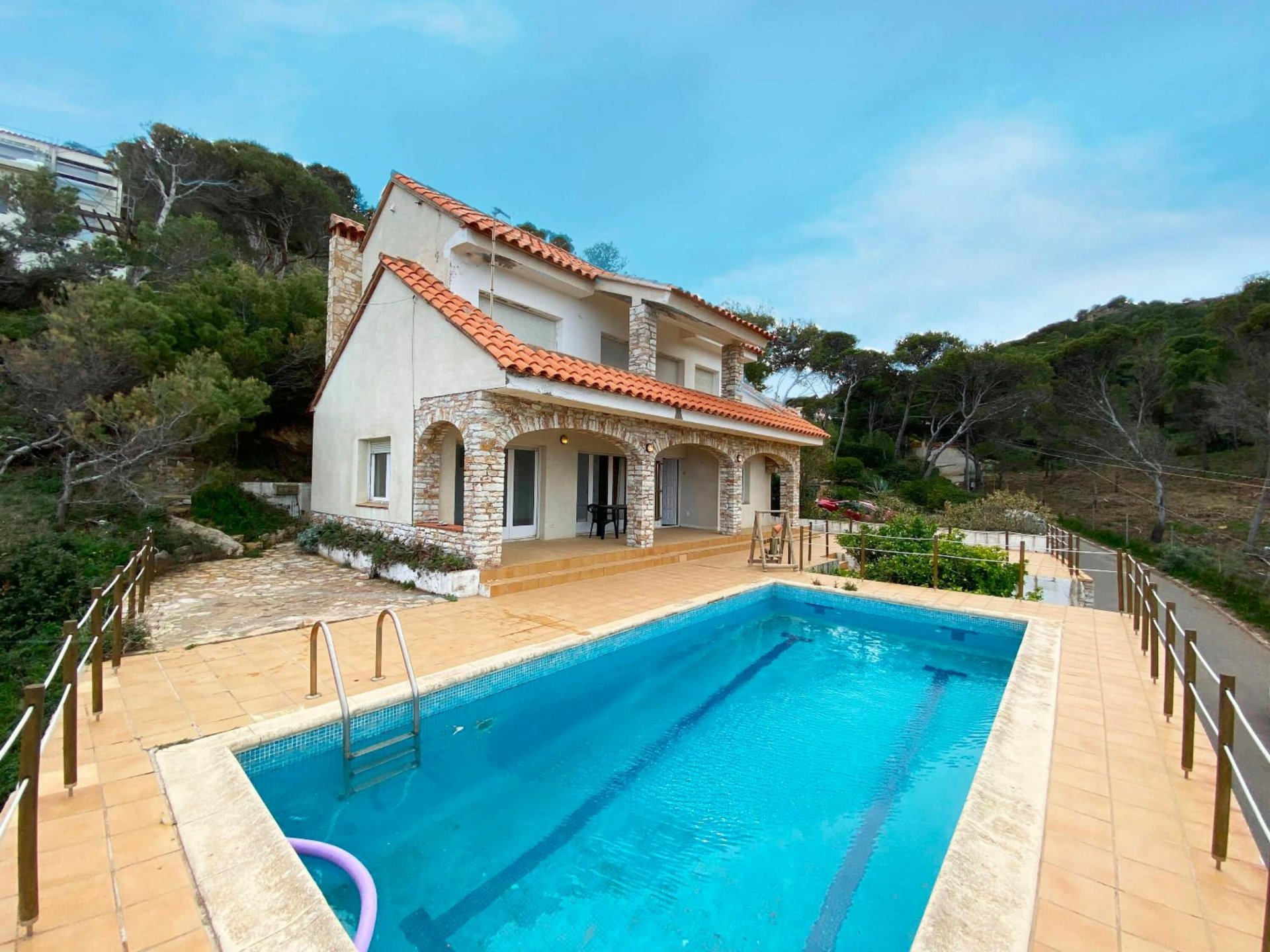 Dom w Begur, Girona, Hiszpania 4 sypialnie,  nr 141202