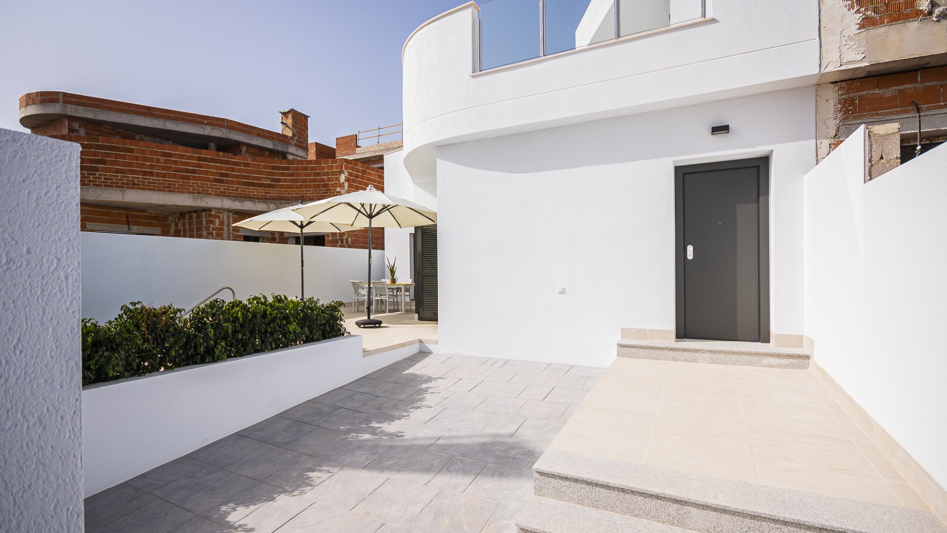 Villetta a schiera a Torrevieja, Alicante, Spagna 3 camere da letto, 167 mq. N° 173896