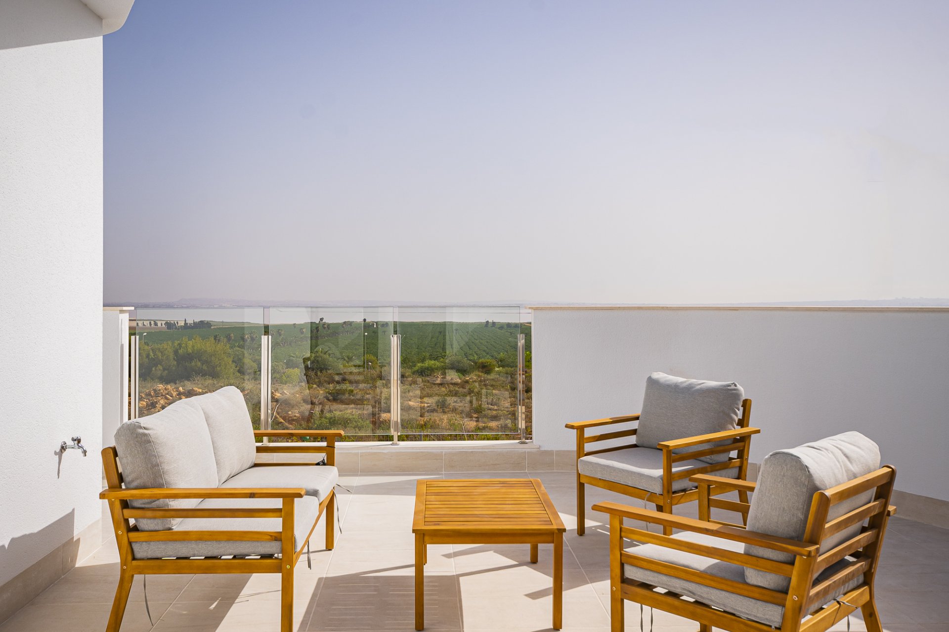Villetta a schiera a Torrevieja, Alicante, Spagna 3 camere da letto, 167 mq. N° 173896