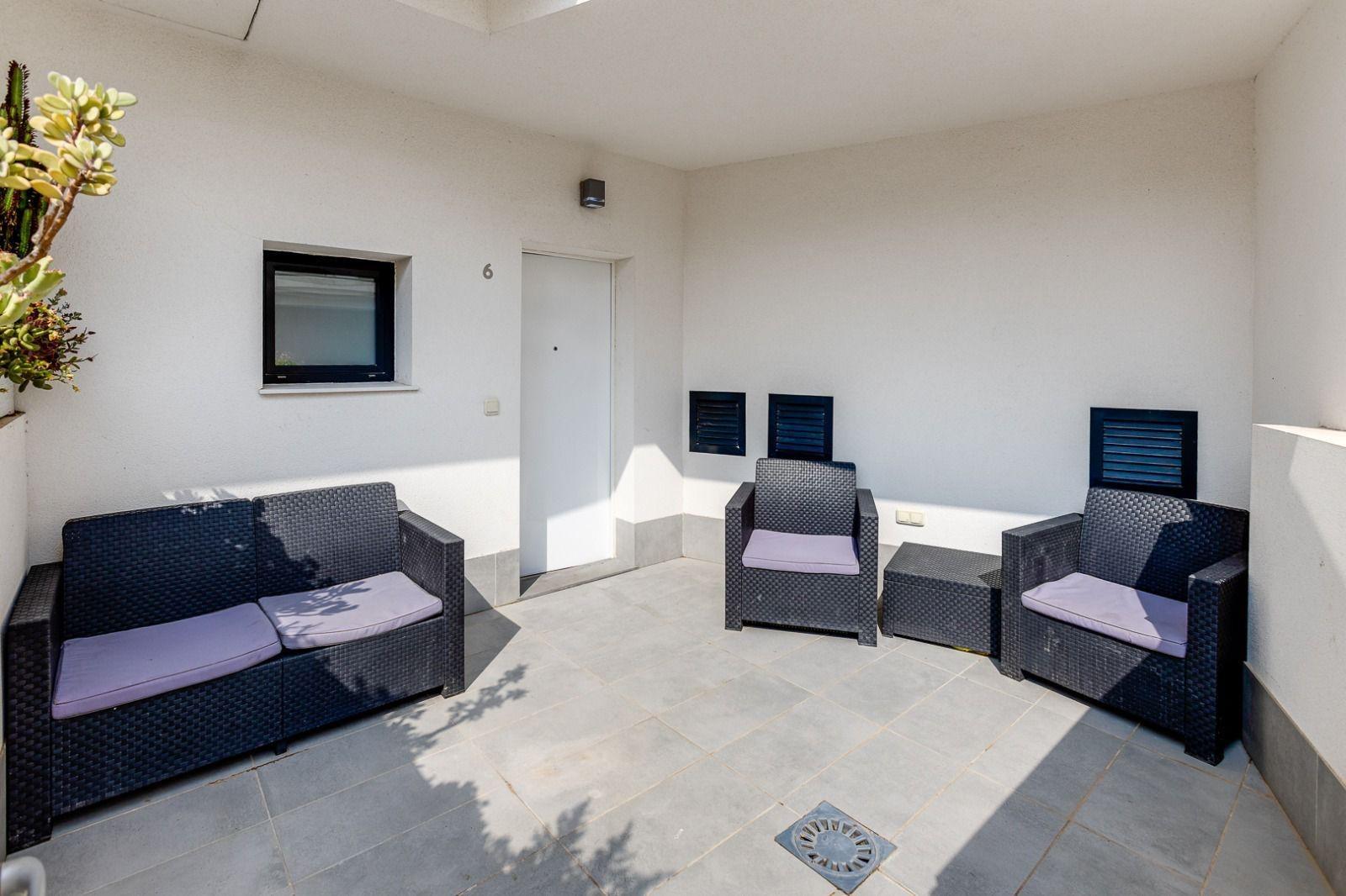 Apartamento en La Mata, Alicante, España 56 m2 No. 168766