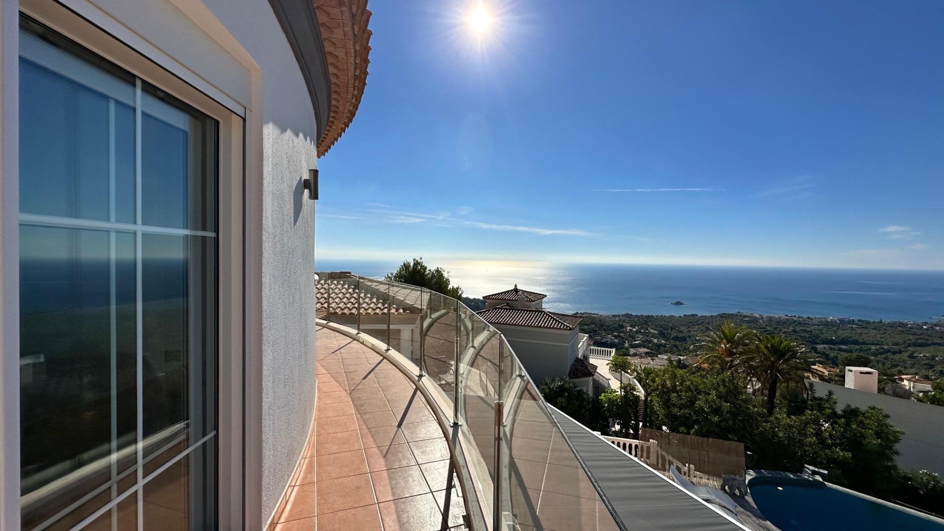 Villa en Altea, Alicante, España 3 dormitorios, 378 m2 No. 168762