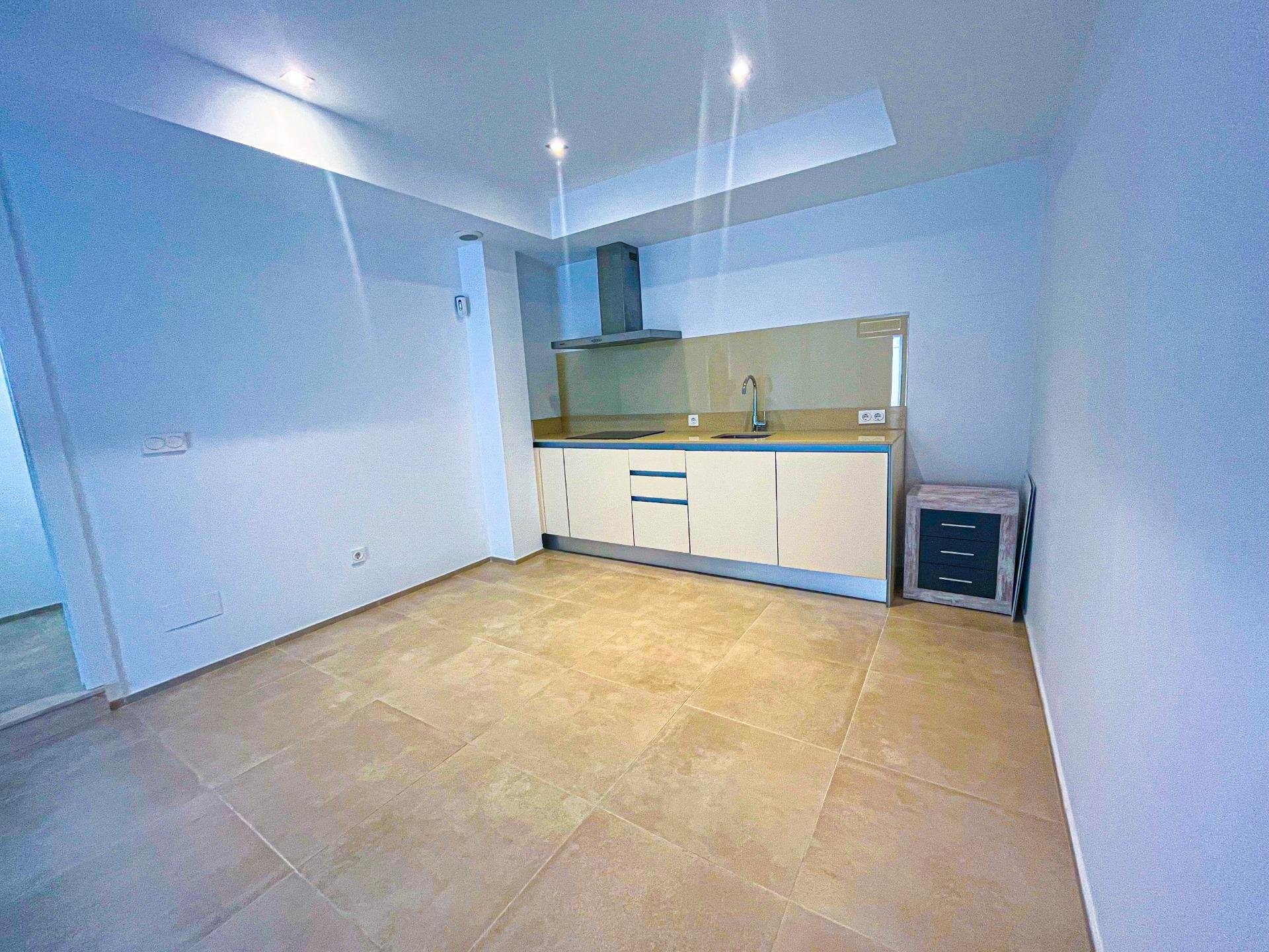 Huvila La Zenia, Alicante, Espanja 5 makuuhuonetta, 296 m2 No. 168765