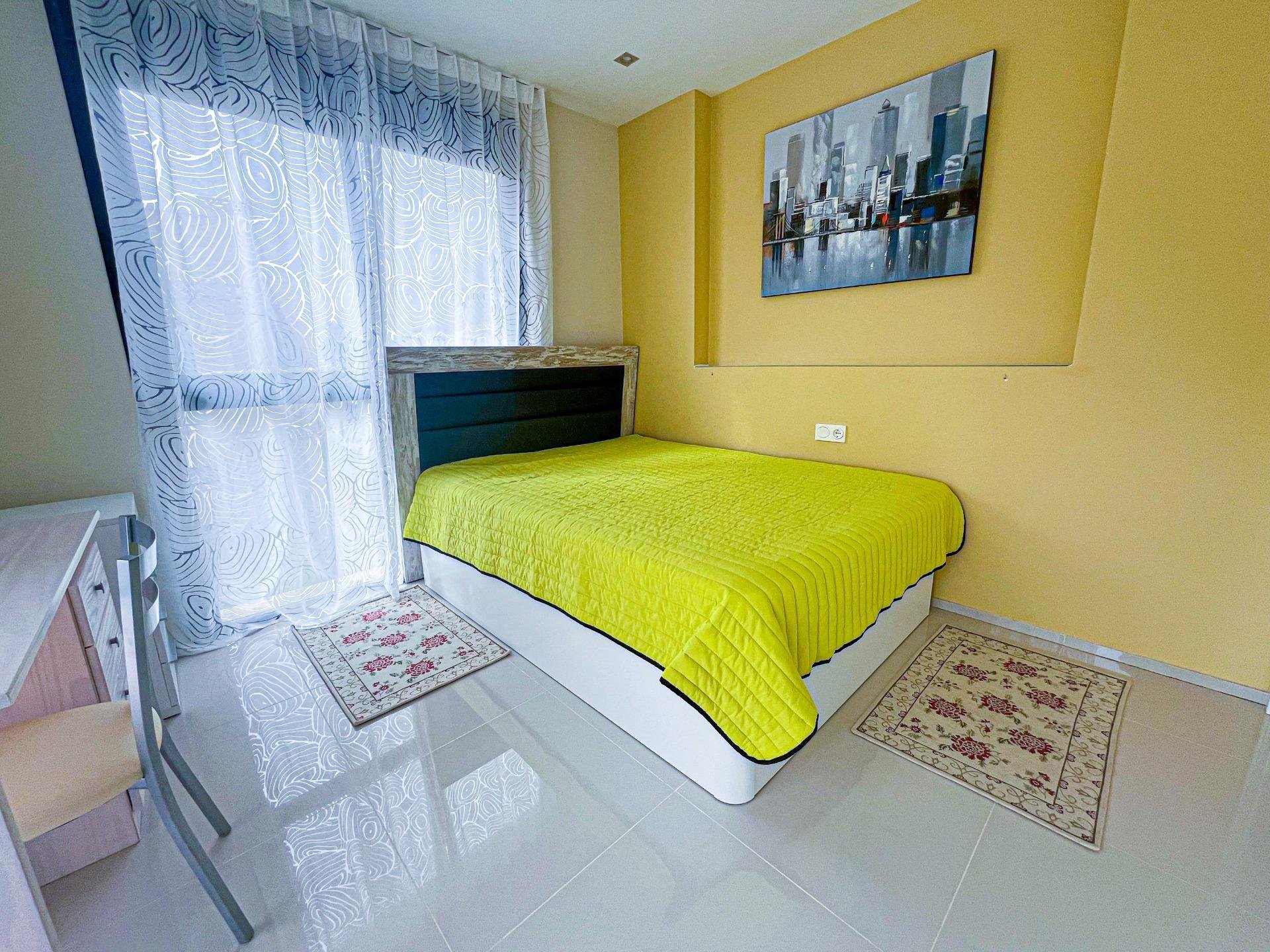 Huvila La Zenia, Alicante, Espanja 5 makuuhuonetta, 296 m2 No. 168765