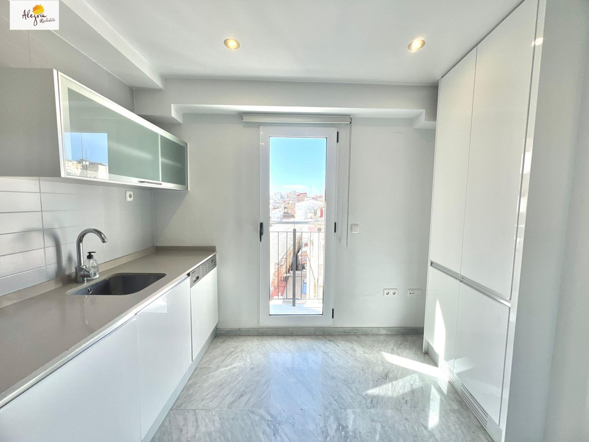 Attico a Valencia, Spagna 2 camere da letto, 162 mq. N° 168761