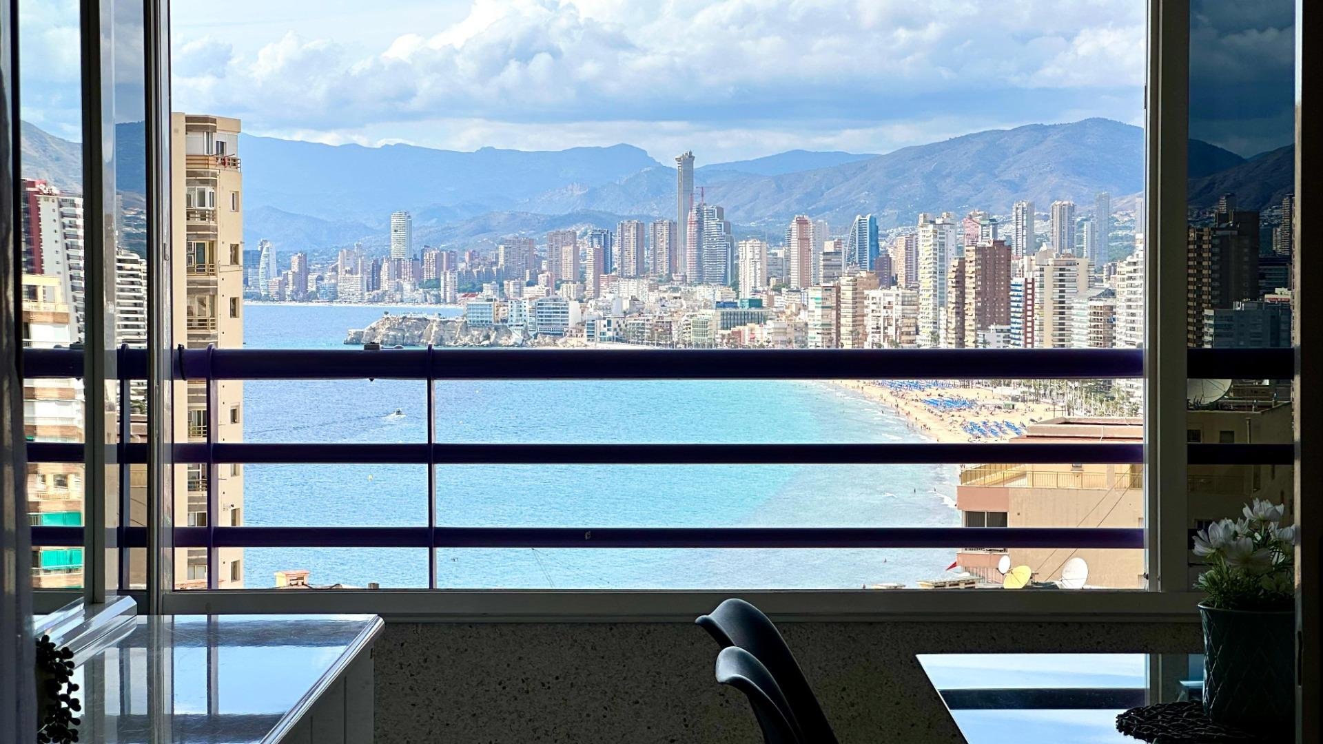 Wohnung in Benidorm, Alicante, Spanien 64 m2 Nr. 165452