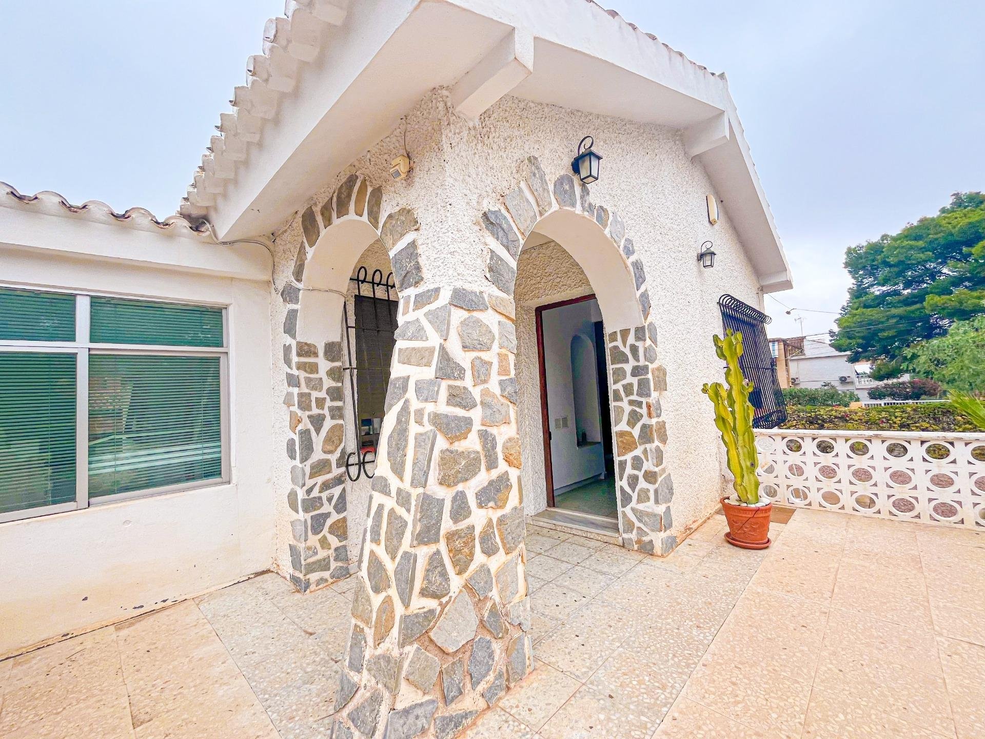 Huvila Los Balcones, Alicante, Espanja 3 makuuhuonetta, 156 m2 No. 165450