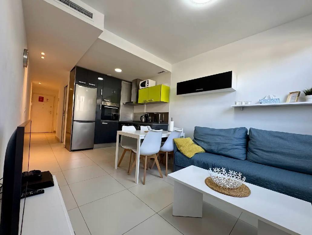 Appartamento a Torrevieja, Alicante, Spagna 2 camere da letto, 60 mq. N° 165589