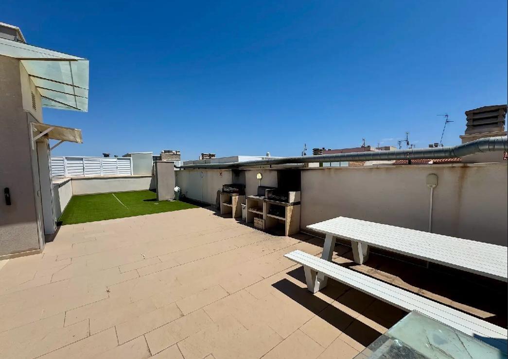 Appartamento a Torrevieja, Alicante, Spagna 2 camere da letto, 60 mq. N° 165589