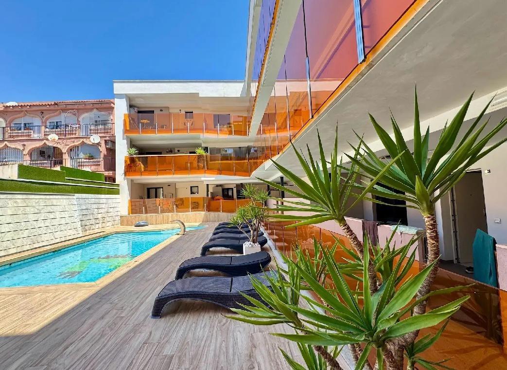 Appartamento a Torrevieja, Alicante, Spagna 2 camere da letto, 60 mq. N° 165589