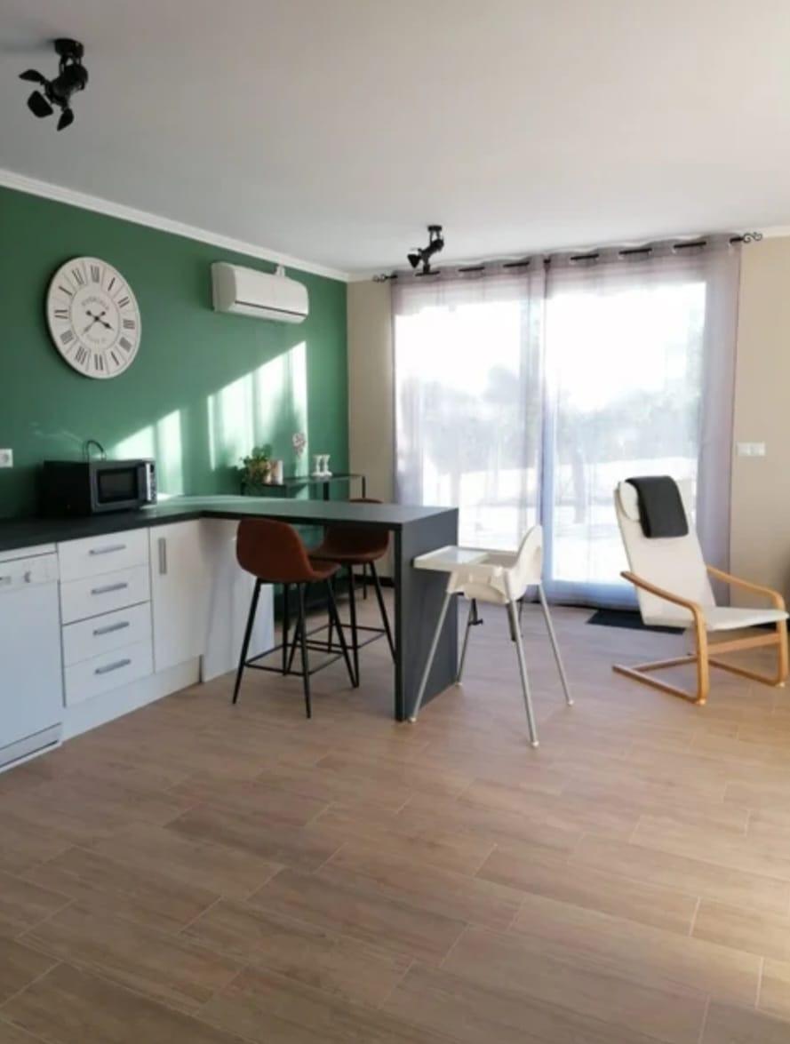 Hus i Villajoyosa, Alicante, Spanien 4 sovrum, 241 kvm. Nr. 165673