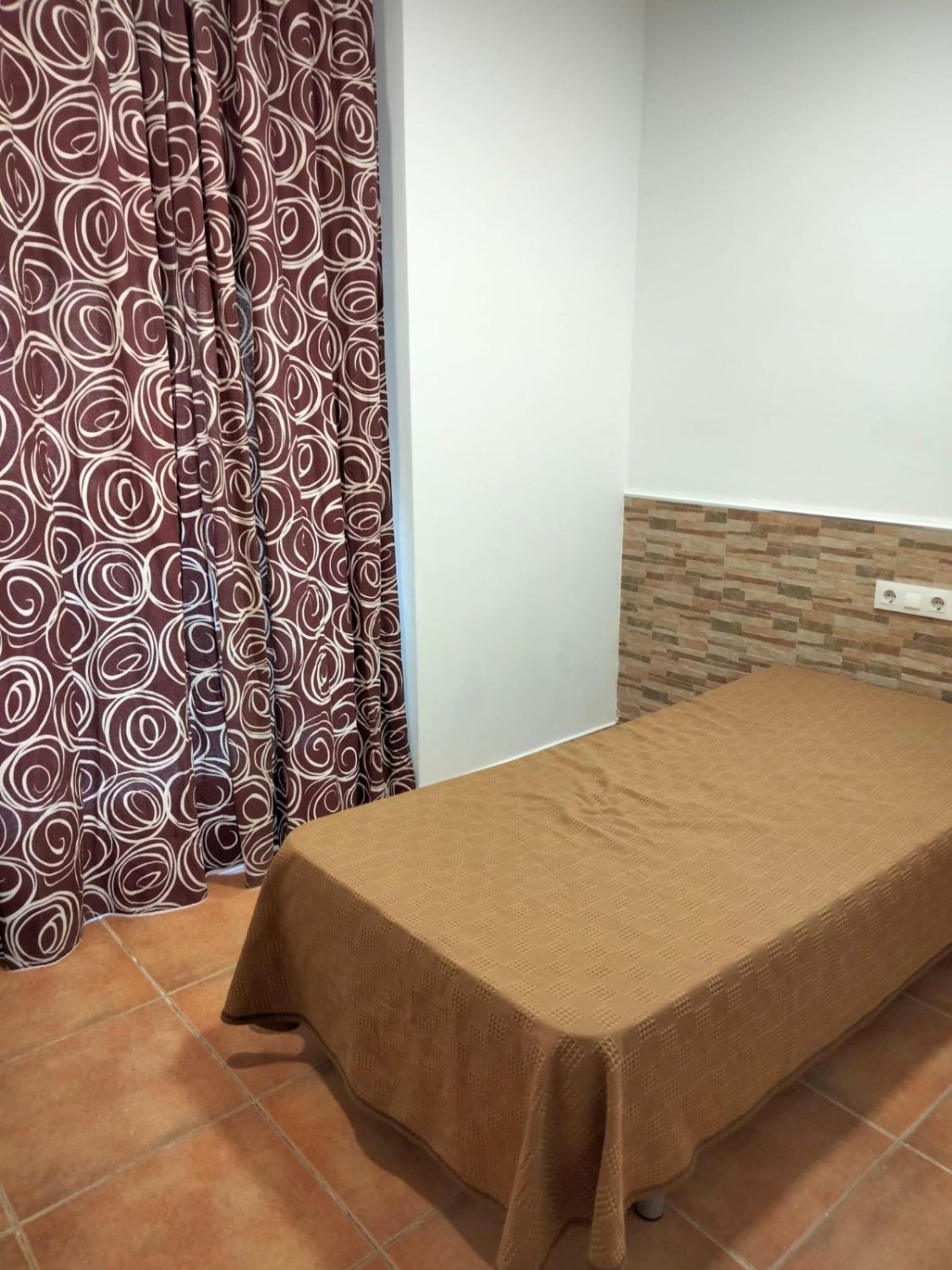 Komerciāls īpašums Alicante, Spānijā 21 istaba, 427 m2 Nr. 165675