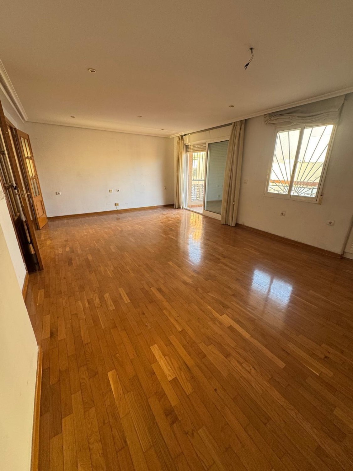 Apartment in Torrevieja, Alicante, Spain 3 bedrooms, 121 sq.m. No. 165674