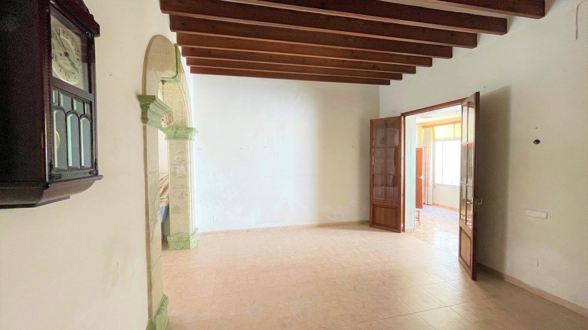 Rindu māja Sa Pobla, Mallorca, Spānijā 5 istabas, 330 m2 Nr. 76588