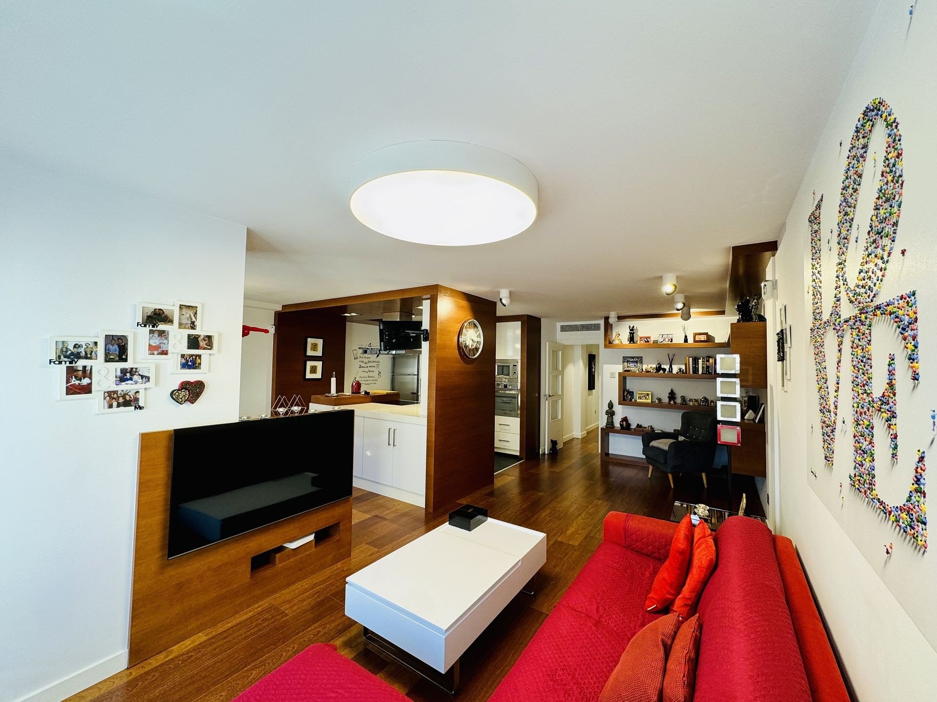 Appartamento a Torrevieja, Alicante, Spagna 3 camere da letto, 131 mq. N° 152204