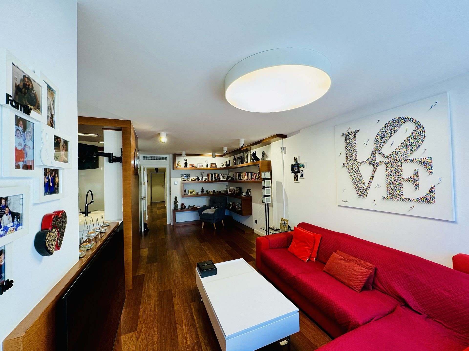 Appartamento a Torrevieja, Alicante, Spagna 3 camere da letto, 131 mq. N° 152204