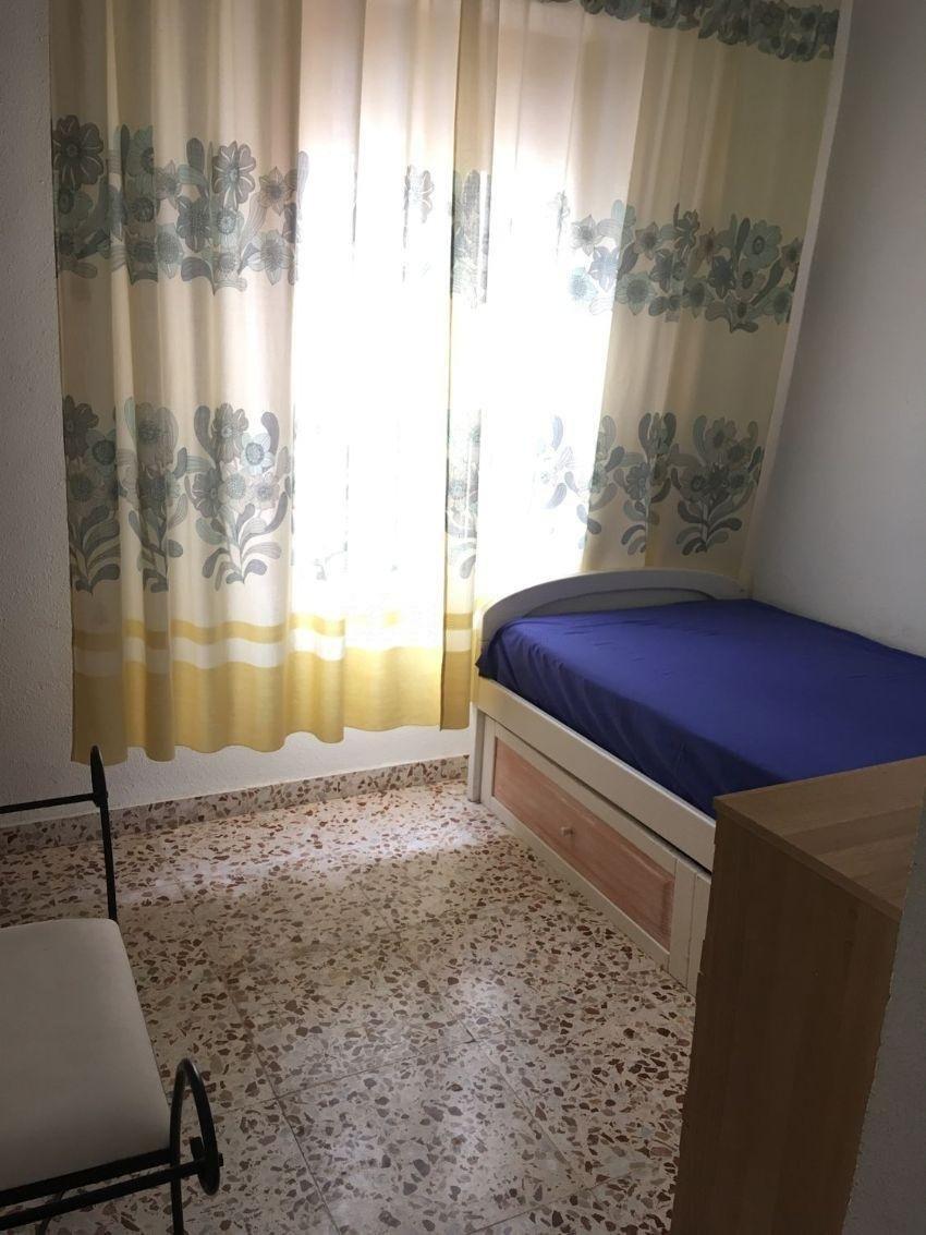 Appartamento a Guardamar del Segura, Alicante, Spagna 3 camere da letto, 85 mq. N° 74733
