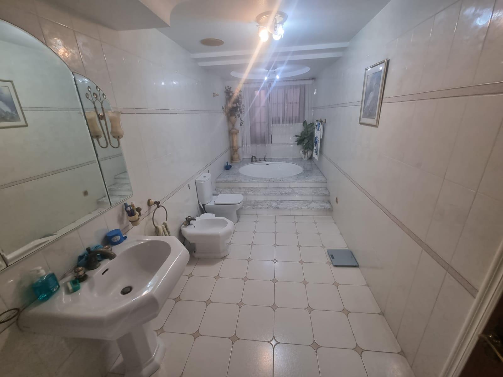 Квартира в Санта-Пола, Аликанте, Испания 3 спальни, 230м2 №74735