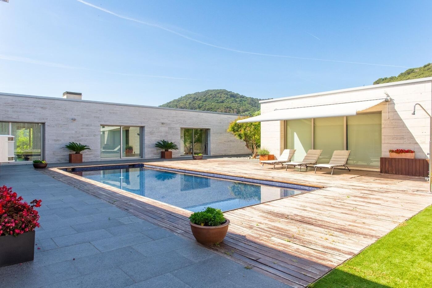 House à Vallromanes, Barcelona, Espagne 4 chambres, 354 m2 No. 140884