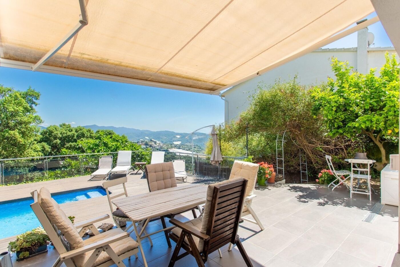 Dom w Sant Cebria De Vallalta, Barcelona, Hiszpania 4 sypialnie,  nr 140885