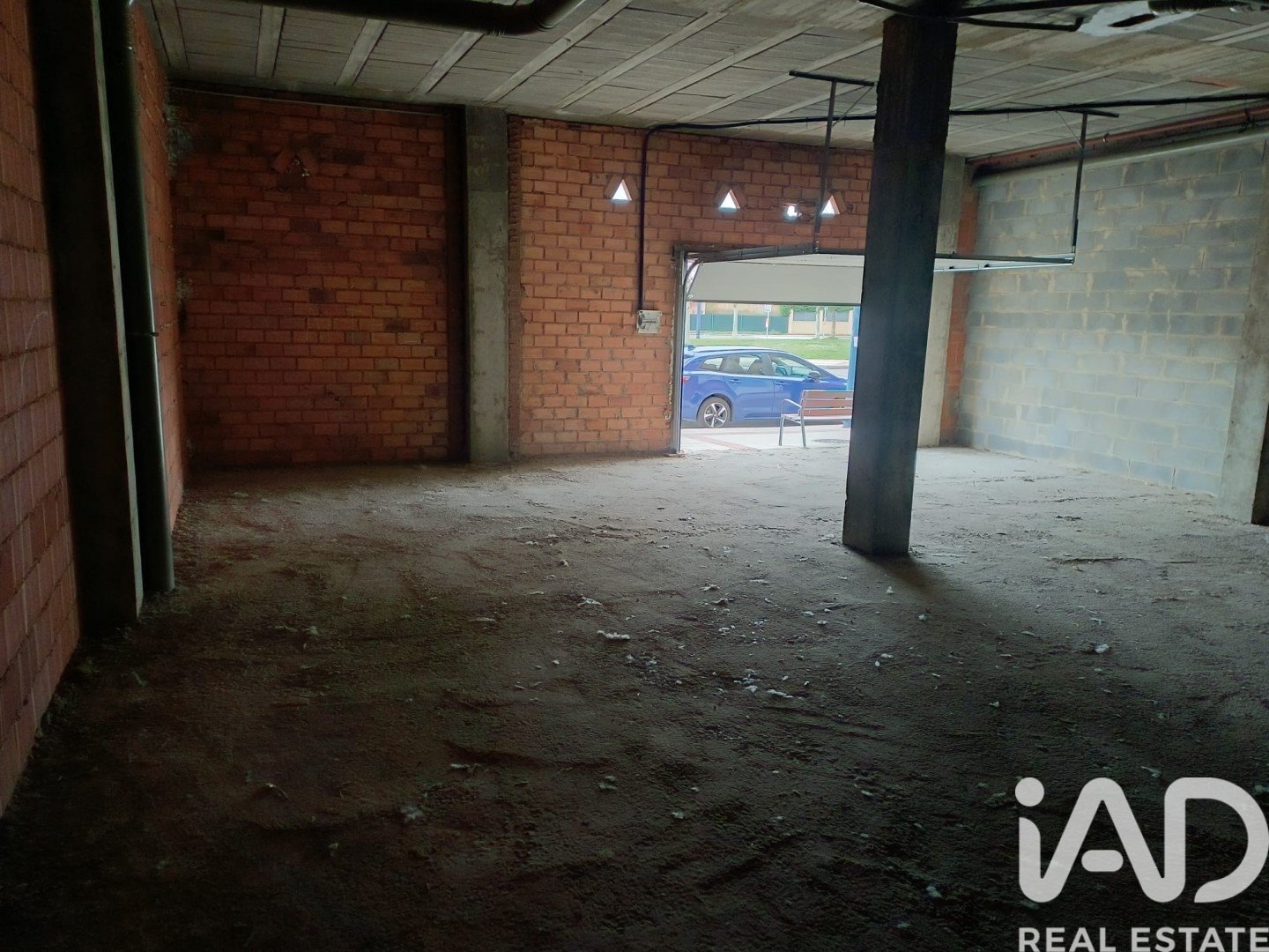 Commercial property à Villabalter, Leon, Espagne 240 m2 No. 185044