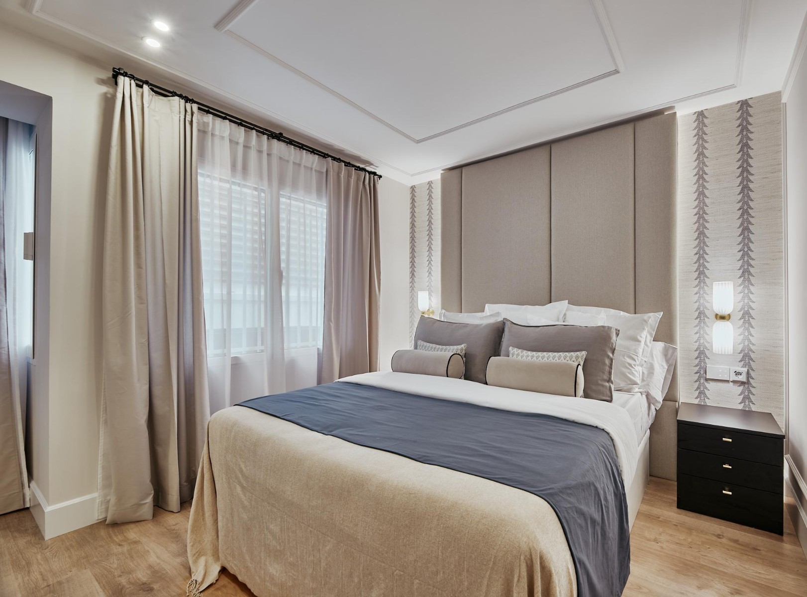 Apartment in Madrid, Spain 3 bedrooms, 162 sq.m. No. 180159