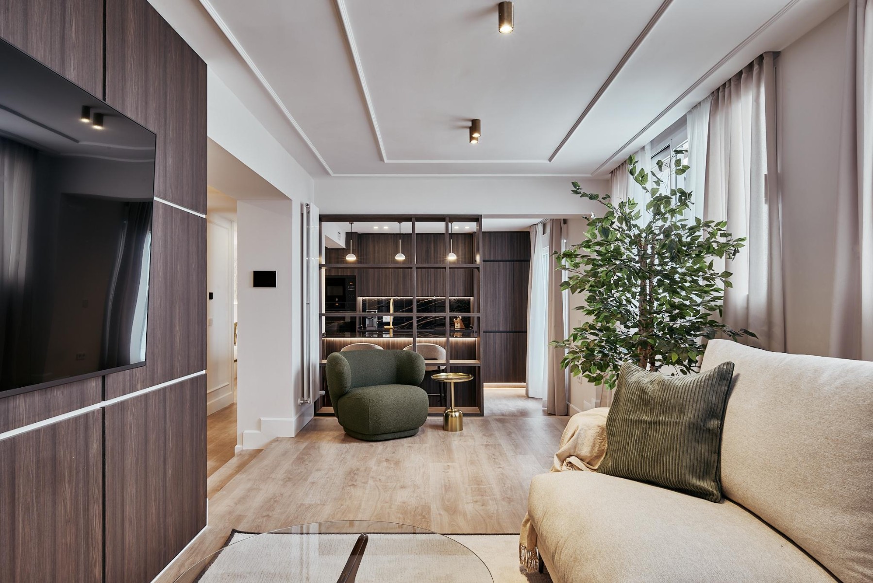 Apartment in Madrid, Spain 3 bedrooms, 162 sq.m. No. 180159